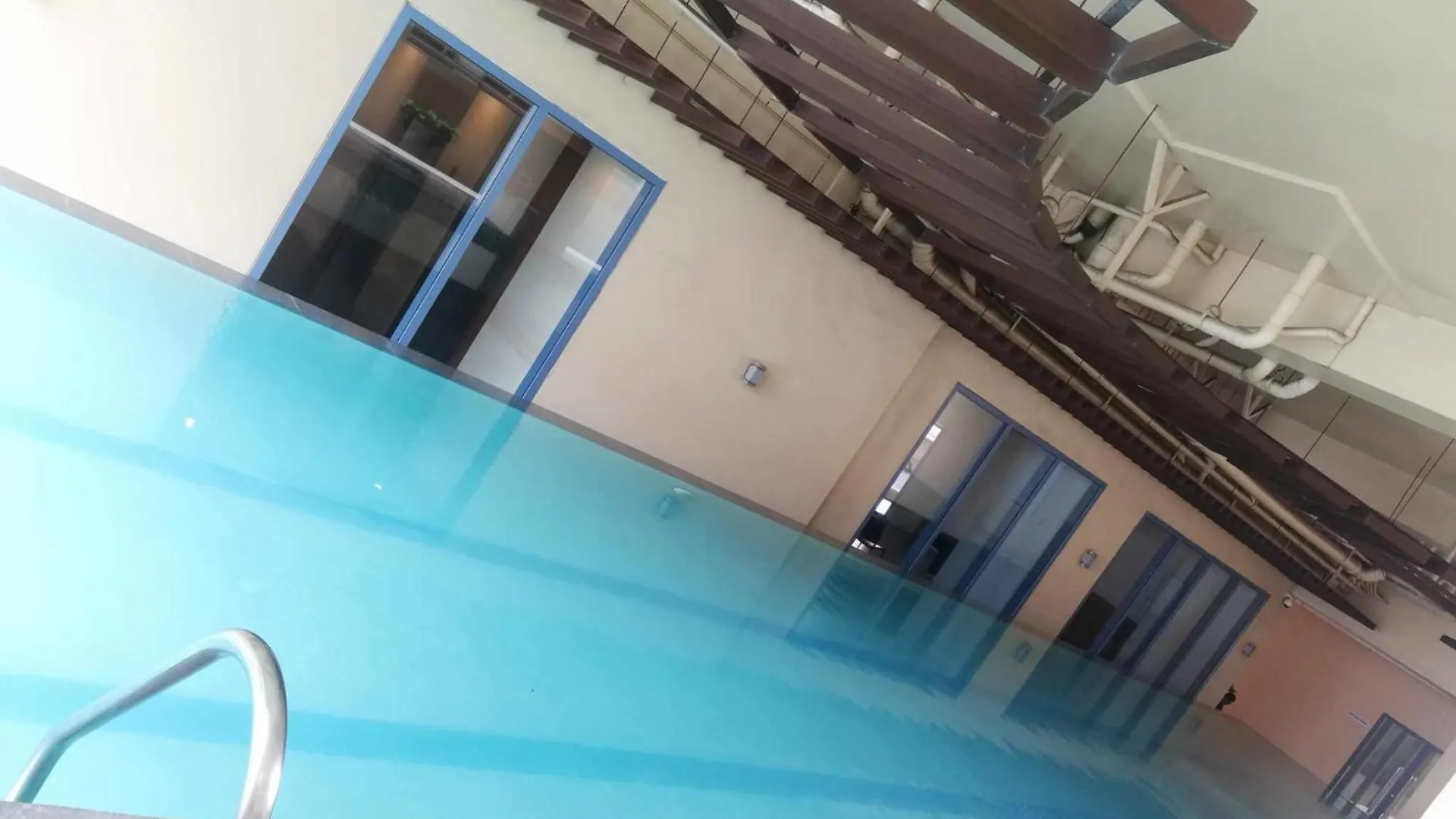 Grand Riviera Suites Infront Of Us Embassy - 2Br Philippines